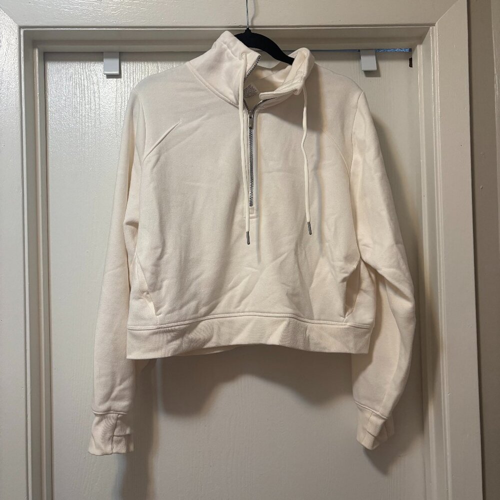 All In Motion Cream Mock Neck Sweatshirt Size Large